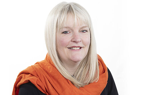 Claire Sully