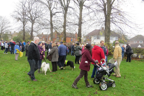 A hundred people joined the yellow ribbon protest at Oakfield Rec, Rugby on 15 November 2014
