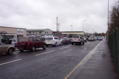 Canal Road clog-up