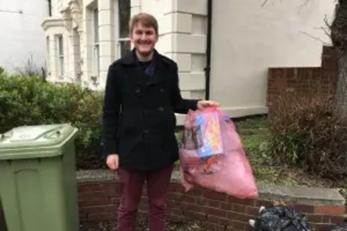 Cllr Leo Montague Pink Sack Green bin Small