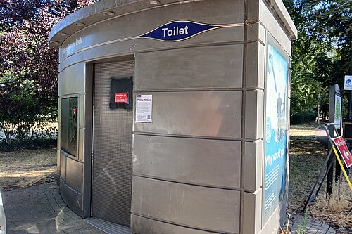 Kempston toilet