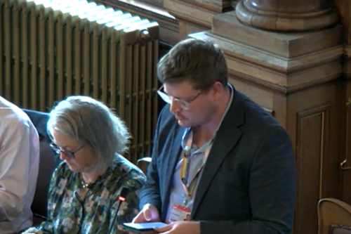 Euan Davidson speaking in the Edinburgh City Chambers