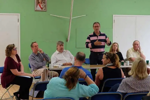 Jo Waltham, Cllr Ian Thorn, Cllr Jon Hubbard, Cllr James Sheppard (speaking), Cllr Jane Davies, Cllr Nick Fogg
