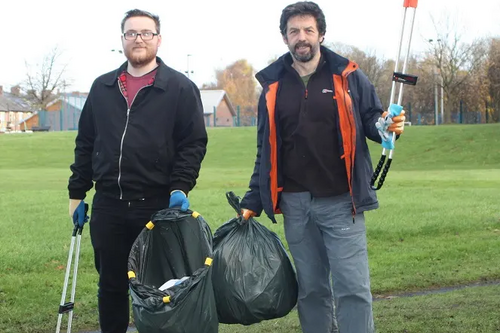 Ousburn litter pickers