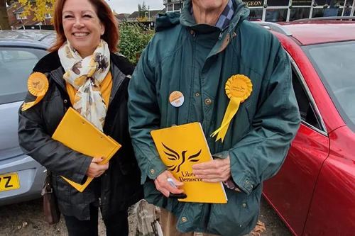 Linda Mascot and Tom Willis campaigning GE2019