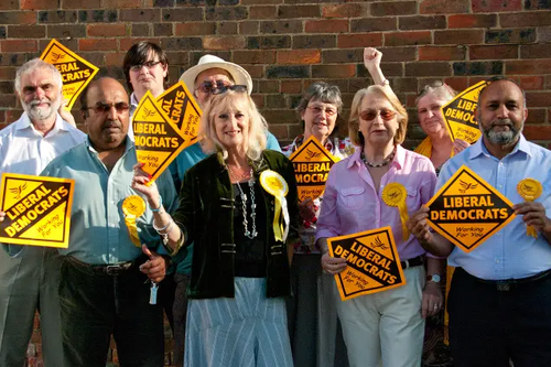 Ruth Juett (Centre Green Jacket) and winning team.