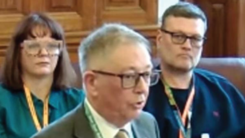 Councillor Phil Redshaw speaks in East Riding Council